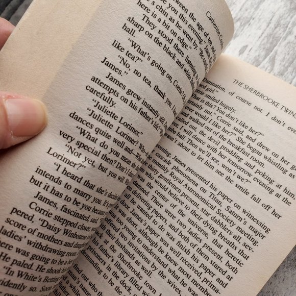 Books The Sherbrooke Twins by Catherine Coulter - Picture 3 of 4